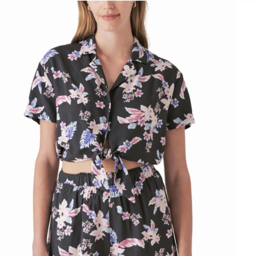 NWT Lucky Brand Tie Front Short cropped Sleeve Hawaiian Shirt Black pink Kauai L